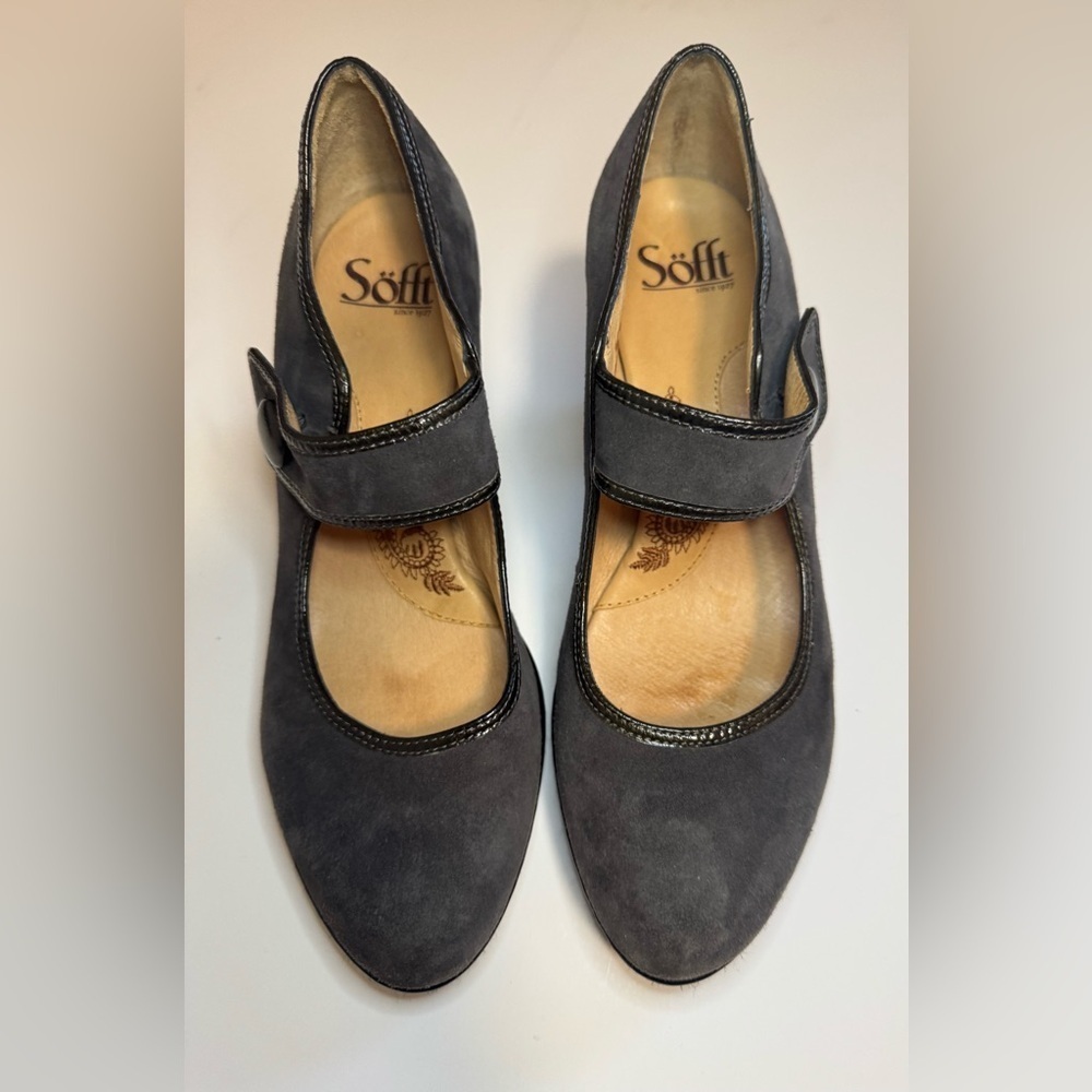 SOFFT gray suede heels 7.5